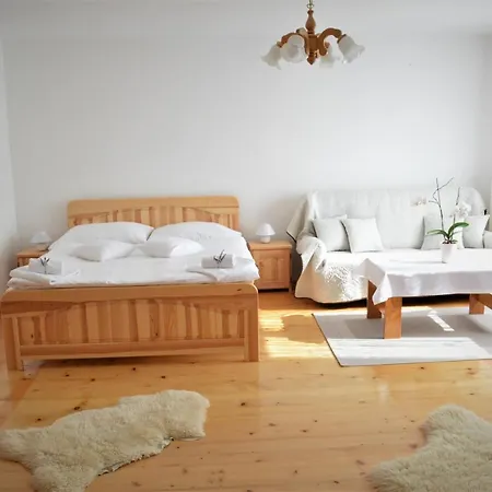 Livia Apartment